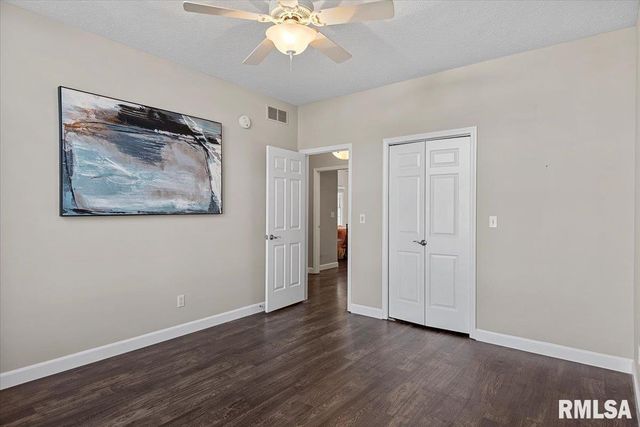 2716 Killarney Road, Springfield, IL 62711