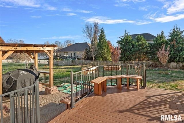 2716 Killarney Road, Springfield, IL 62711