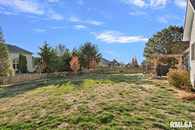 2716 Killarney Road, Springfield, IL 62711