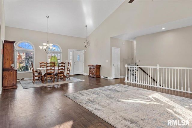 2716 Killarney Road, Springfield, IL 62711