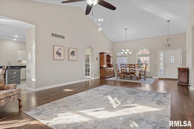 2716 Killarney Road, Springfield, IL 62711