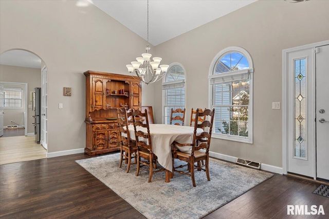 2716 Killarney Road, Springfield, IL 62711