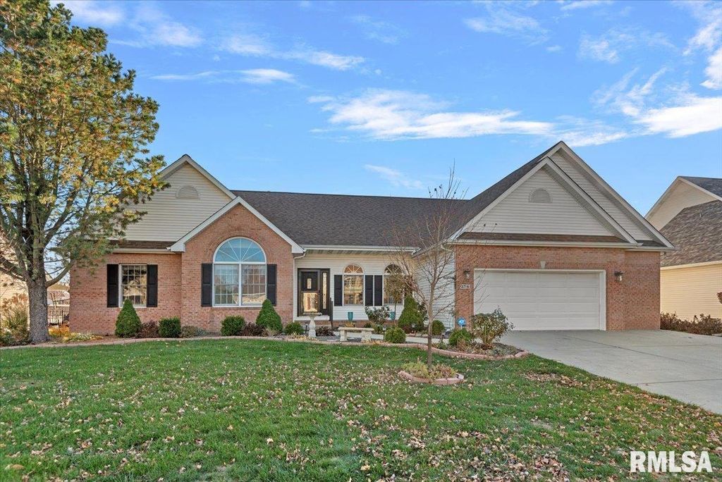 2716 Killarney Road, Springfield, IL 62711