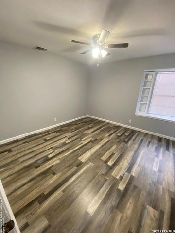 13514 Fawnwood St, San Antonio, TX 78233