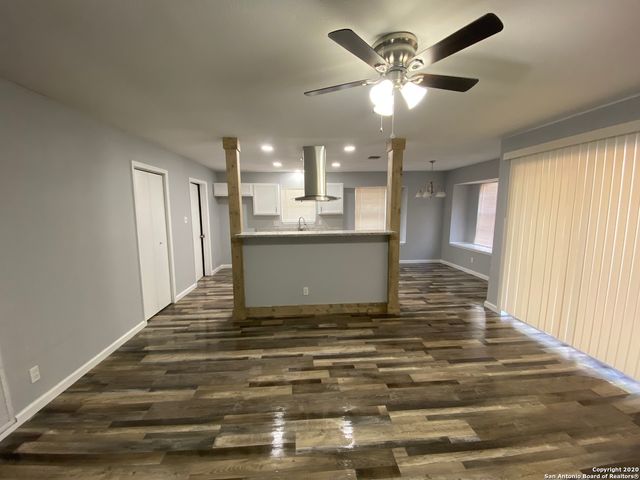 13514 Fawnwood St, San Antonio, TX 78233