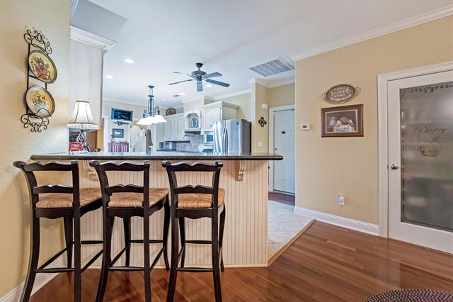 903 Inwood Drive, Huntsville, TX 77340