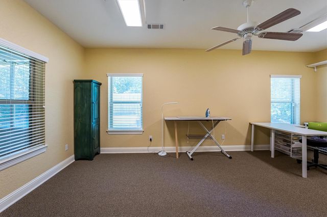 903 Inwood Drive, Huntsville, TX 77340