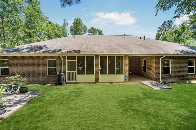 903 Inwood Drive, Huntsville, TX 77340
