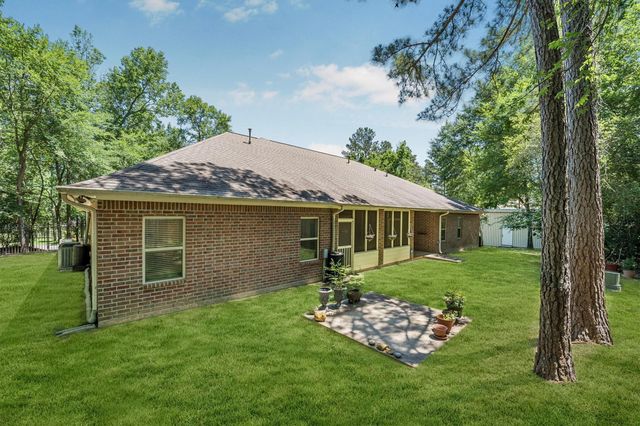 903 Inwood Drive, Huntsville, TX 77340