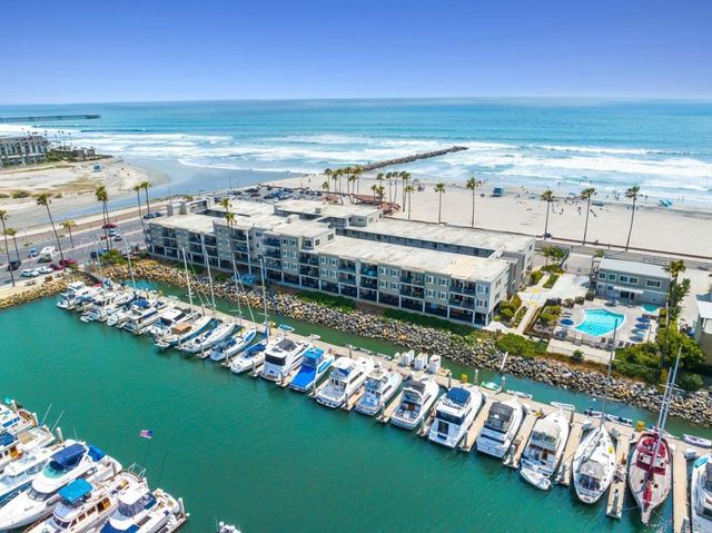1202 N PACIFIC Street 402A, Oceanside, CA 92054