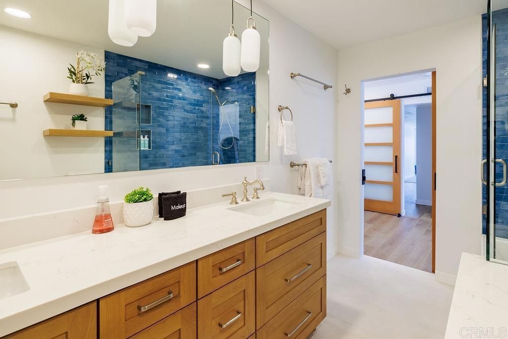 Image 28 of property listing at 1202 N PACIFIC Street 402A, Oceanside, CA 92054
