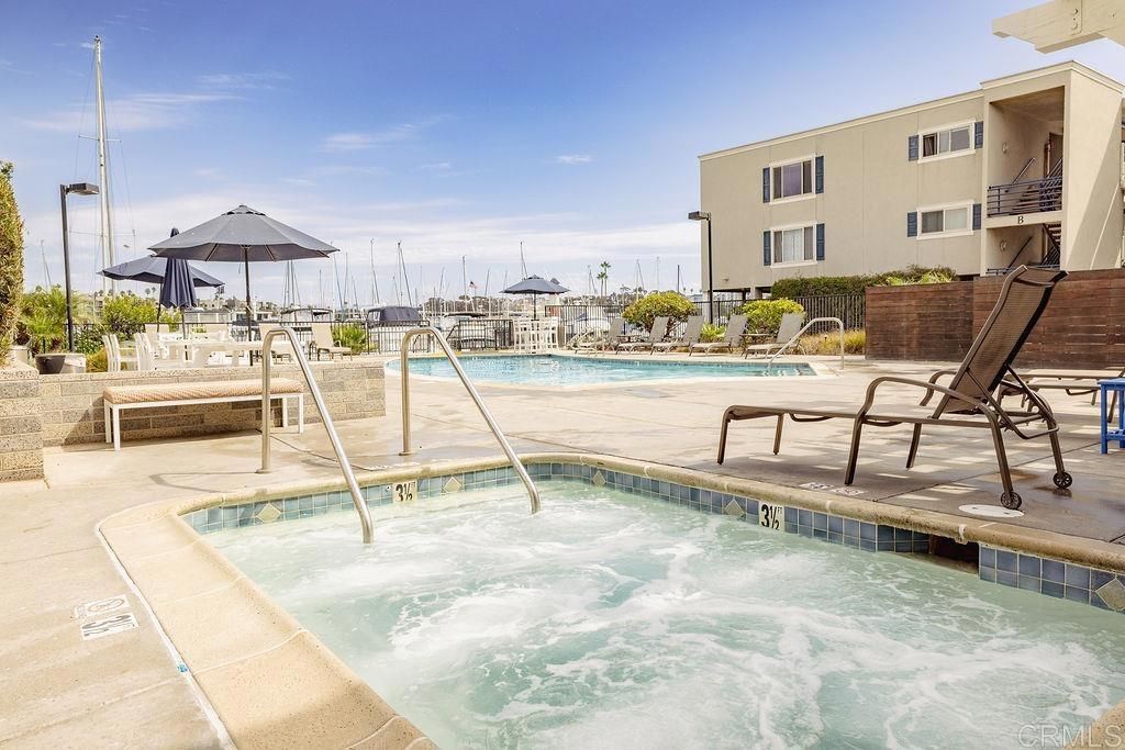 Image 35 of property listing at 1202 N PACIFIC Street 402A, Oceanside, CA 92054