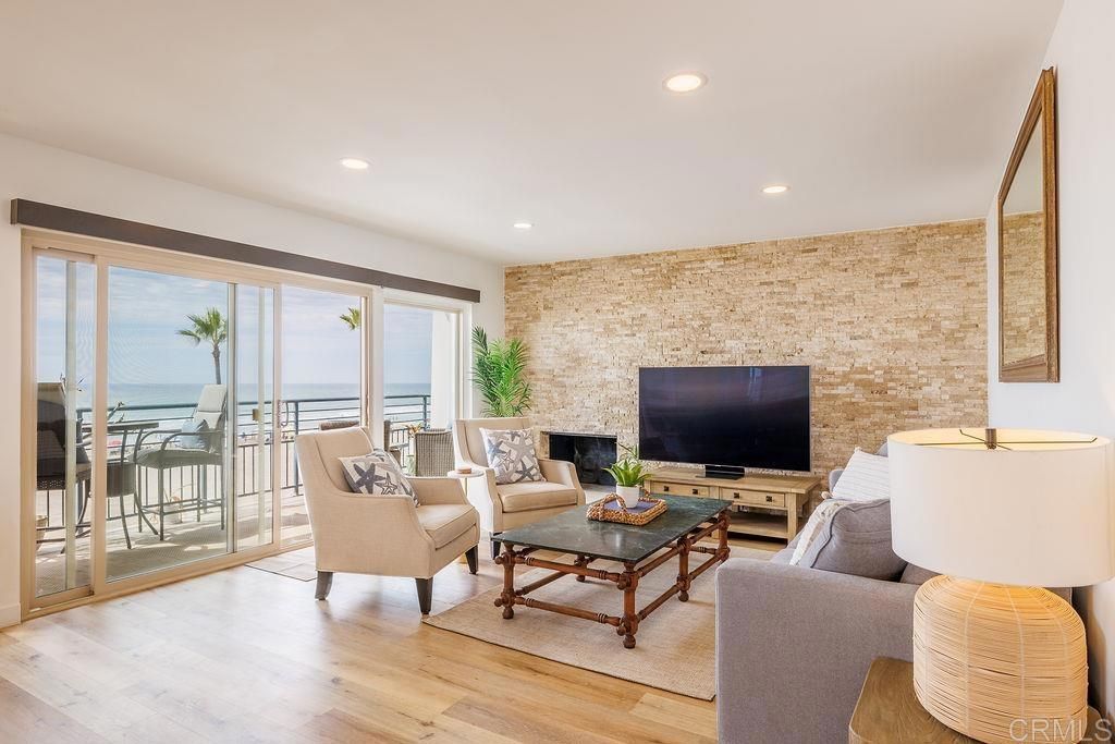 Image 7 of property listing at 1202 N PACIFIC Street 402A, Oceanside, CA 92054