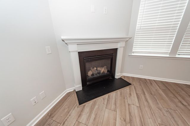 537 Yellow Leaf Lane, Summerville, SC 29486