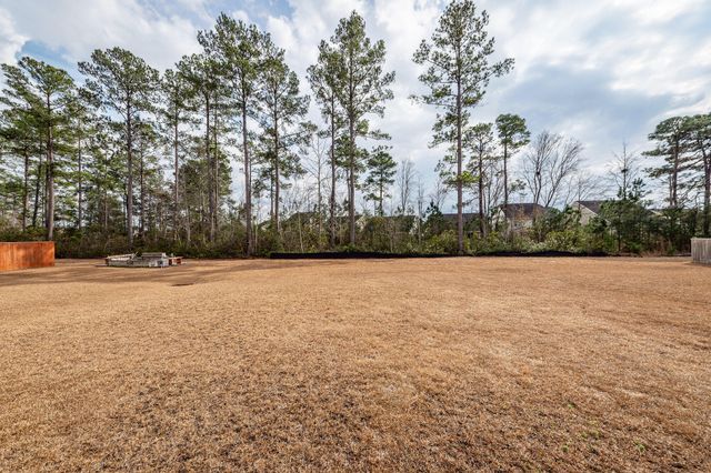 537 Yellow Leaf Lane, Summerville, SC 29486