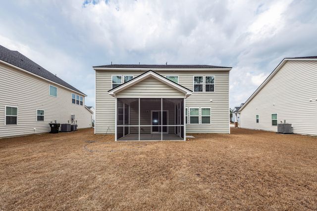 537 Yellow Leaf Lane, Summerville, SC 29486