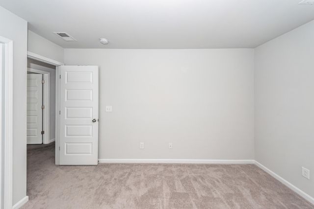 537 Yellow Leaf Lane, Summerville, SC 29486