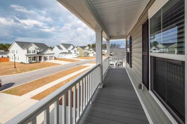 537 Yellow Leaf Lane, Summerville, SC 29486