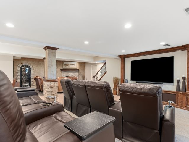 2363 Fawn Lake Circle, Naperville, IL 60564