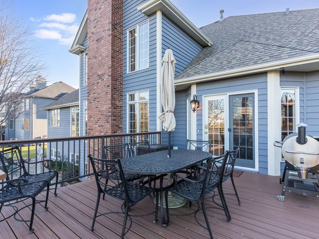 2363 Fawn Lake Circle, Naperville, IL 60564