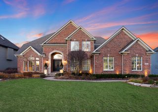2363 Fawn Lake Circle, Naperville, IL 60564