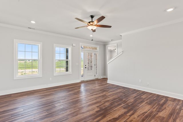 95 Lookout Dr, Winchester, TN 37398