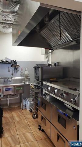 37 Broad Avenue, Palisades Park, NJ 07650