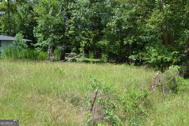 8051 DALLAS Highway, Douglasville, GA 30134