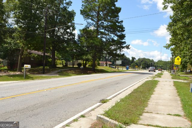 8051 DALLAS Highway, Douglasville, GA 30134