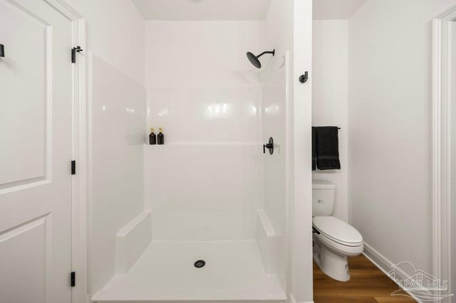 7561 Weaver Dr, Pensacola, FL 32534