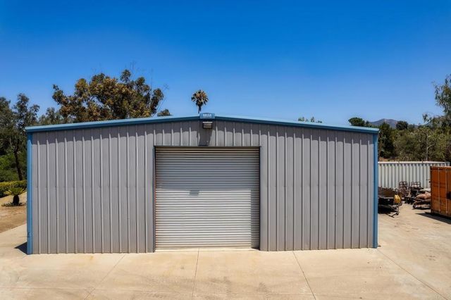 18822 Possum Pass, Valley Center, CA 92082