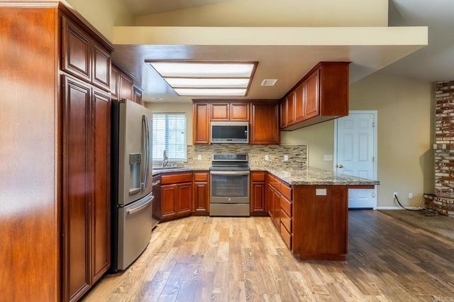 18822 Possum Pass, Valley Center, CA 92082