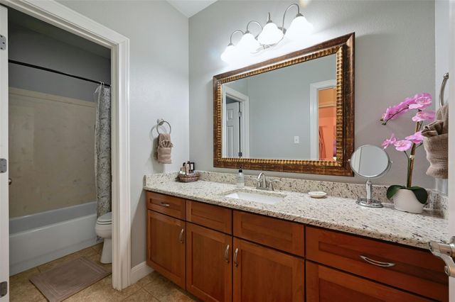 701 W Creek DR, Dripping Springs, TX 78620