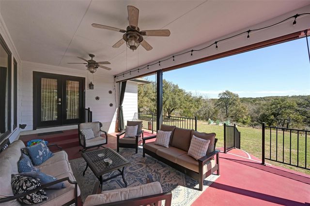 701 W Creek DR, Dripping Springs, TX 78620