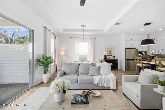 9813 FILAMENT Boulevard, Jacksonville, FL 32256