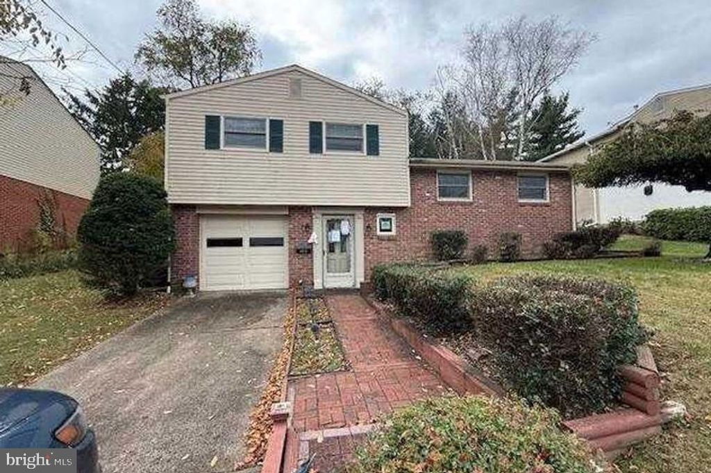 4913 HAVANA ST, Pittsburgh, PA 15239