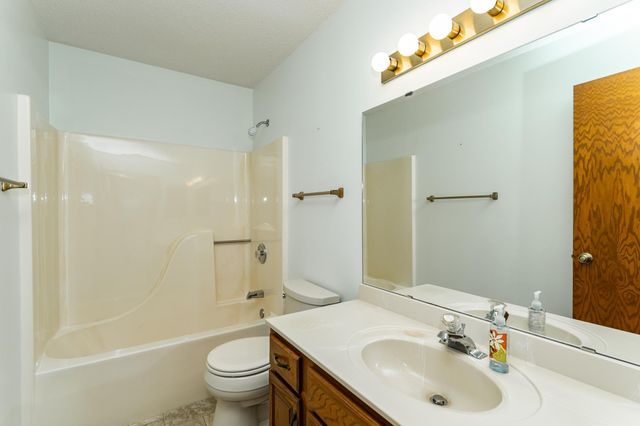 2609 20th Avenue SE, Rochester, MN 55904