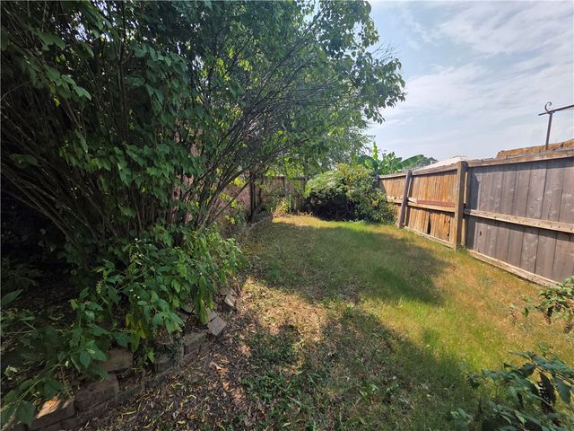 302 Cross Creek Drive, Bentonville, AR 72712