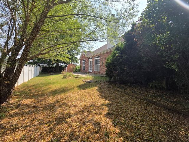 302 Cross Creek Drive, Bentonville, AR 72712