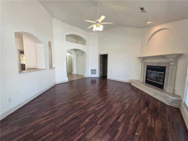 302 Cross Creek Drive, Bentonville, AR 72712