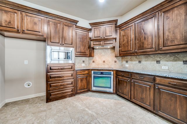 905 Cougar Drive, Allen, TX 75013