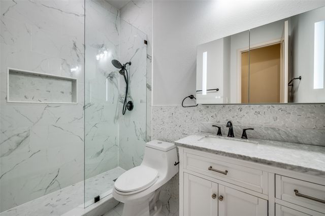 905 Cougar Drive, Allen, TX 75013