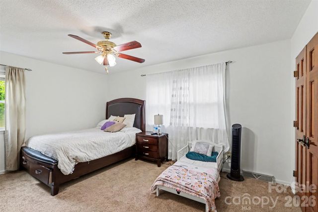 105 Fox Fire Run, Gastonia, NC 28052