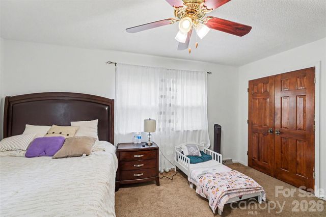 105 Fox Fire Run, Gastonia, NC 28052
