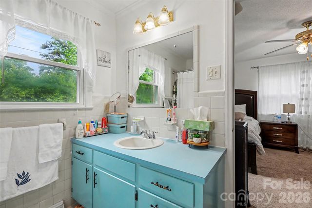 105 Fox Fire Run, Gastonia, NC 28052