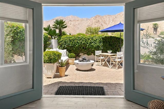 54404 Avenida Madero, La Quinta, CA 92253