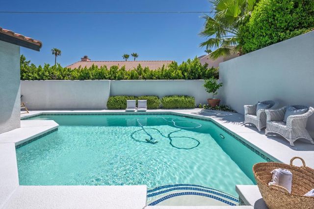 54404 Avenida Madero, La Quinta, CA 92253