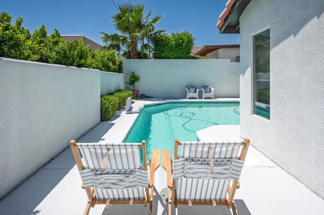 54404 Avenida Madero, La Quinta, CA 92253