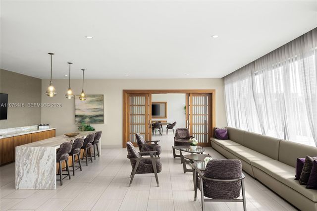 5225 NW 85TH AVENUE 2-1913, Doral, FL 33160