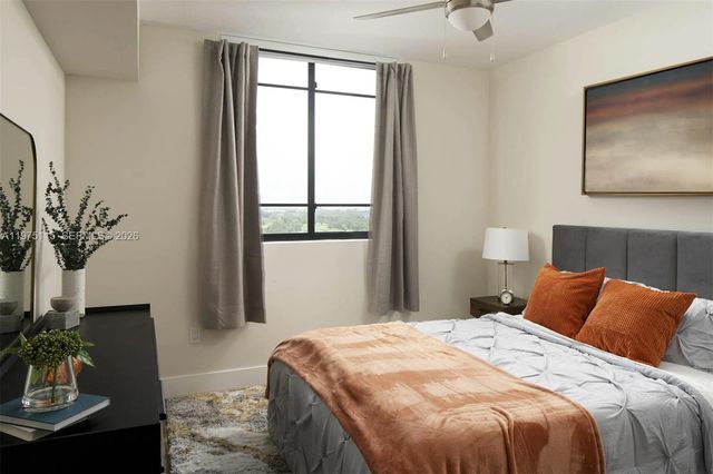 5225 NW 85TH AVENUE 2-1913, Doral, FL 33160